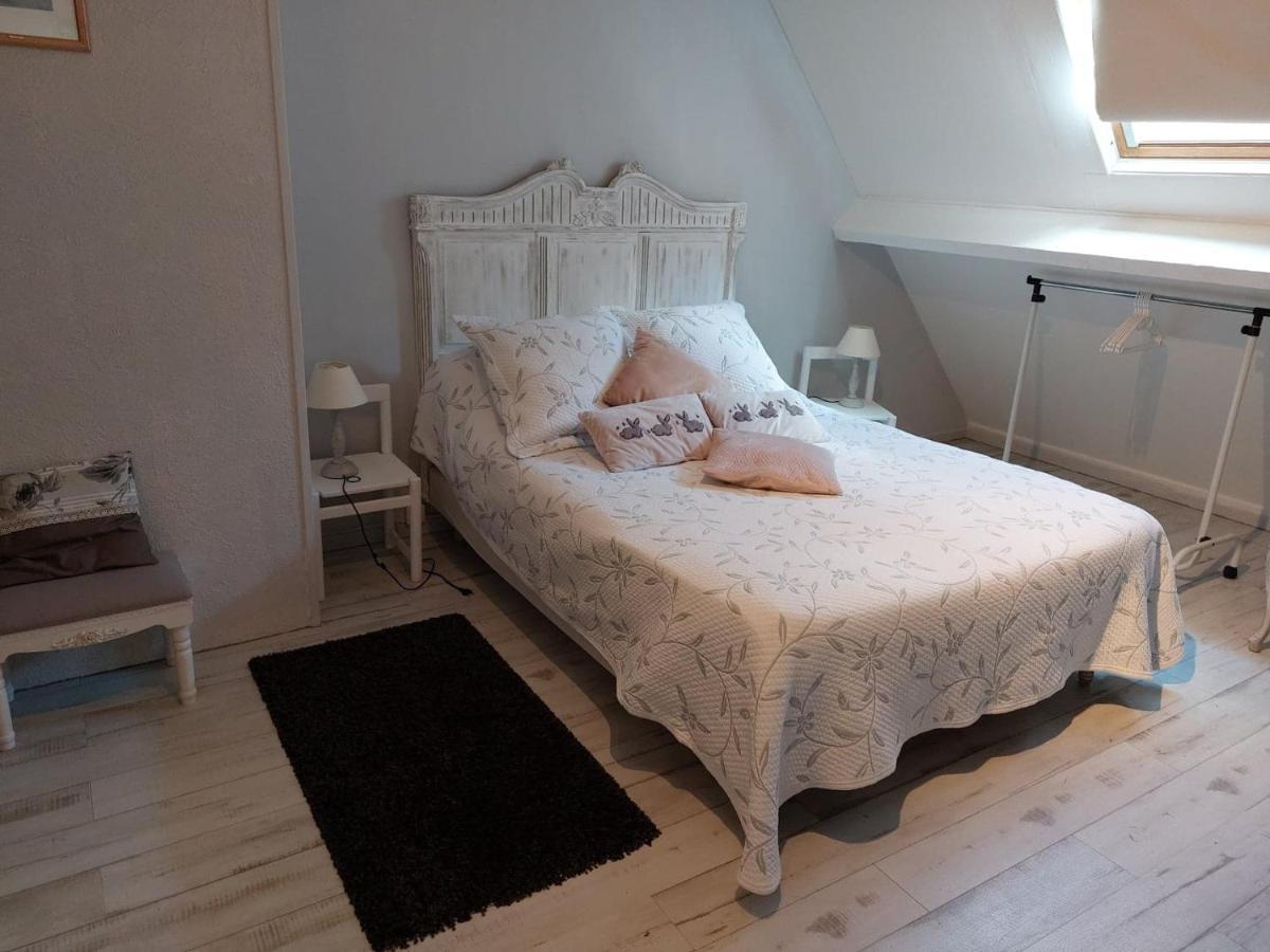 Le Petit Bois Normand - Chambre D'Hote Bed and Breakfast Champ-du-Boult Buitenkant foto